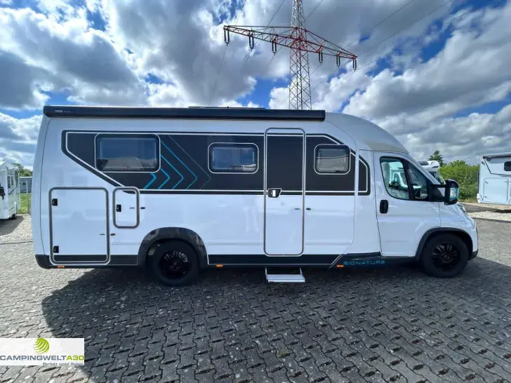 Fahrzeugbild Bürstner Signature SFT 7.4*SAT*LITHIUM*KÜCHENPAKET* #5