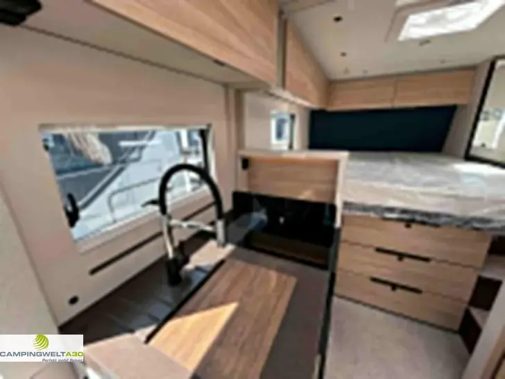 Fahrzeugbild Bürstner Signature SFT 7.4*SAT*LITHIUM*KÜCHENPAKET* #10
