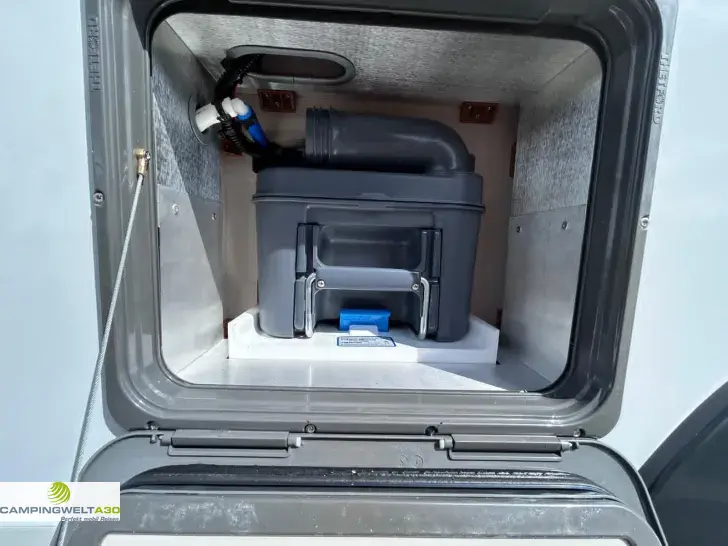Fahrzeugbild Bürstner Signature SFT 7.4*SAT*LITHIUM*KÜCHENPAKET* #18
