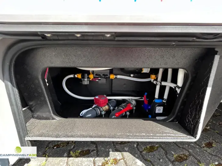 Fahrzeugbild Bürstner Signature SFT 7.4*SAT*LITHIUM*KÜCHENPAKET* #25