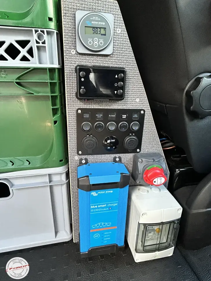 Fahrzeugbild VW Custom Bus T6 4-Motion 4x4 - Aufstelldach - AT Reifen #10