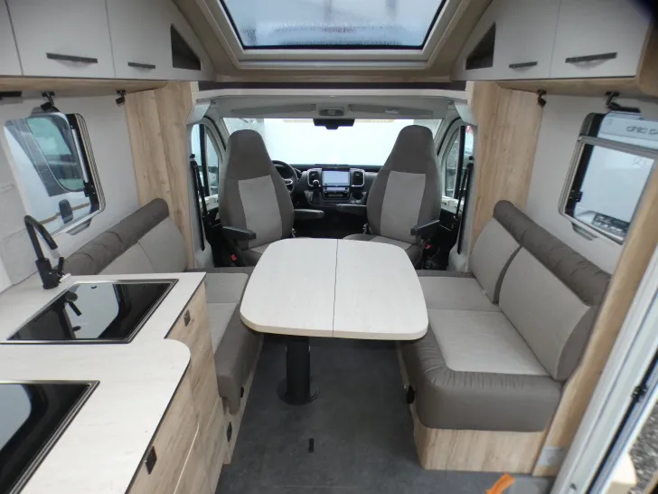 Fahrzeugbild Eura Mobil Profila T 720 QF Sat Anlage / Solar #13
