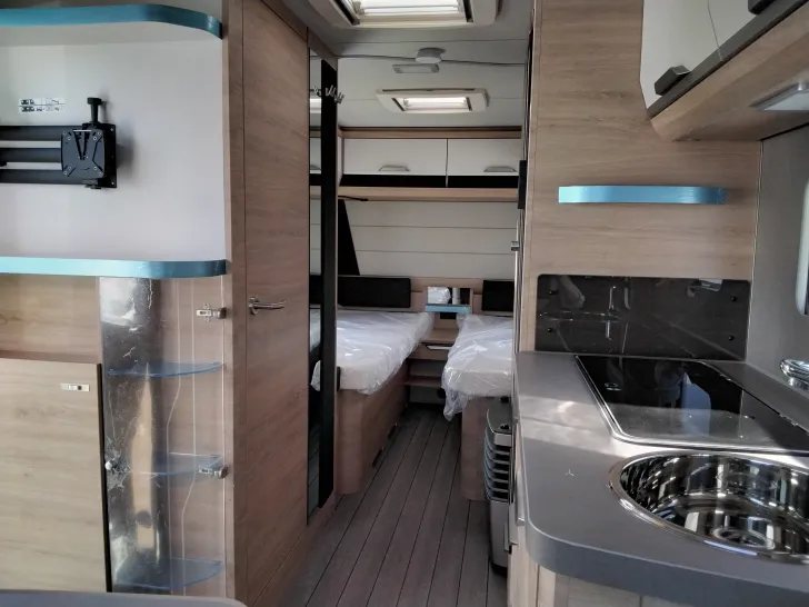 Fahrzeugbild Knaus Südwind 540 UE Black Selection Modell 2026 #8