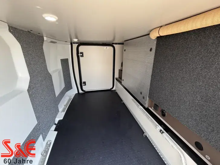 Fahrzeugbild Bürstner Signature SFT 7.0 #15