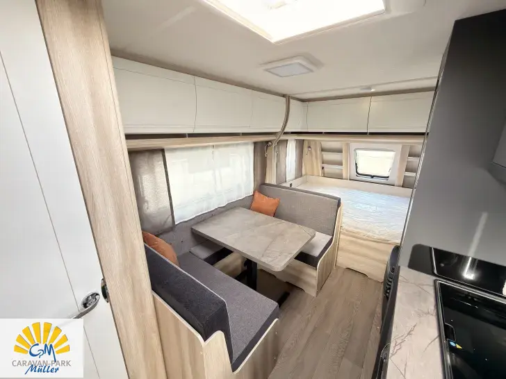 Fahrzeugbild Hobby De Luxe 490 KMF Model 2026 sofort verfügbar #7