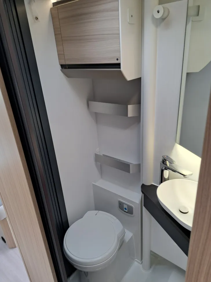 Fahrzeugbild Adria Compact DL 60 Years #18
