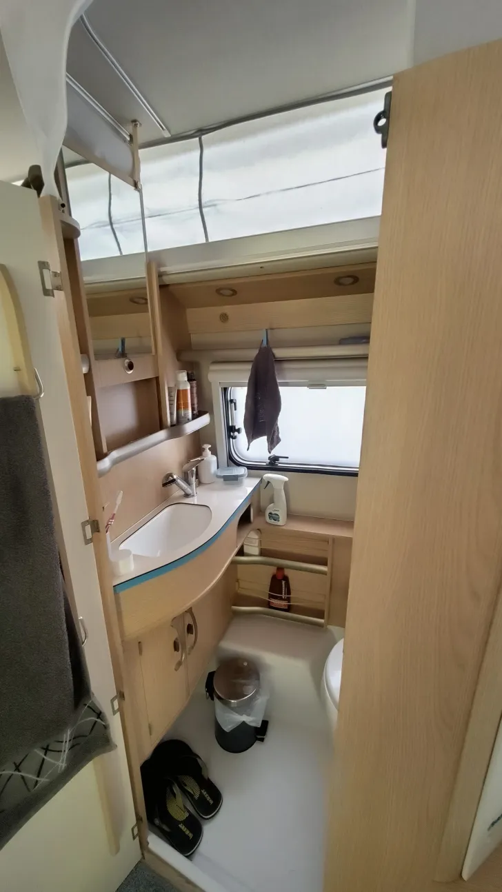 Fahrzeugbild Hymer Eriba Touring 530 Ocean Drive gut gepflegt, Keramikversiegel #4