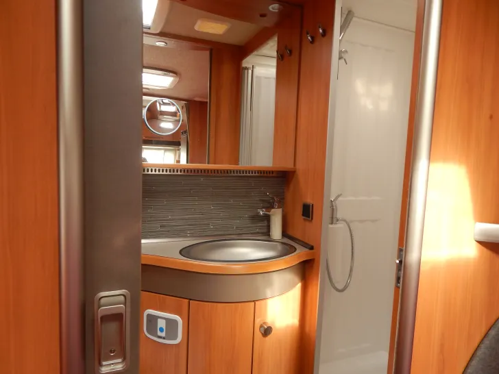 Fahrzeugbild Hymer Eriba Nova GL 580 #5