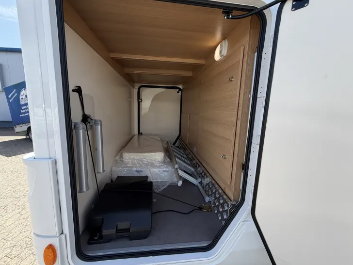 Fahrzeugbild Forster T 659 EB, SAT, TV, Navi, Markise, Radträger #15