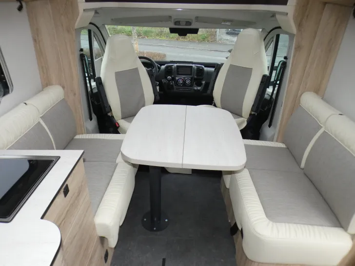 Fahrzeugbild Eura Mobil Profila T 720 EF Alde, Sat,TV ,Solar, Markise #9