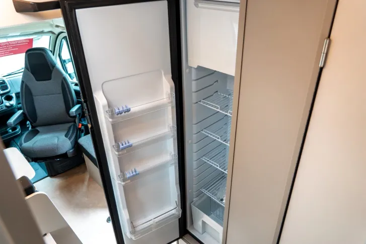 Fahrzeugbild LMC Tracer 730 EL *Multimedia*Solaranlage*Winterpak. #16