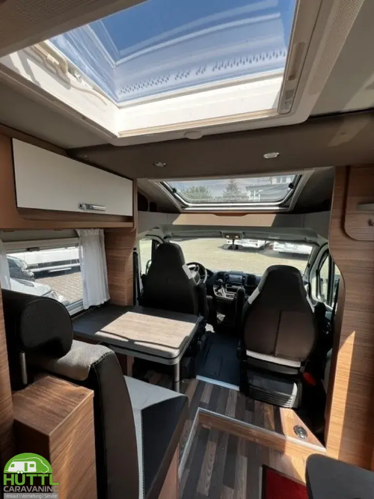 Fahrzeugbild Weinsberg CaraCompact EDITION PEPPER 600 MEG Mietwagen verfügbar ab Nov´26 #5