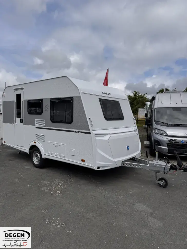 Fahrzeugbild Knaus Sport 400 LK Aufl. 1500KG,Festbett, Ambient #1