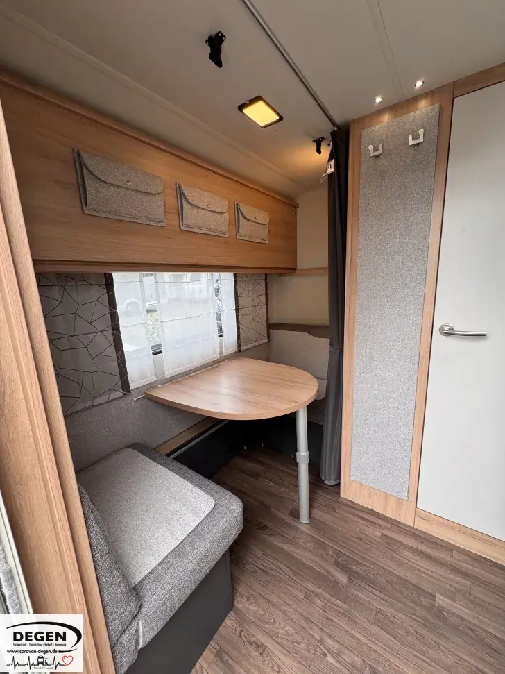 Fahrzeugbild Knaus Sport 400 LK Aufl. 1500KG,Festbett, Ambient #8