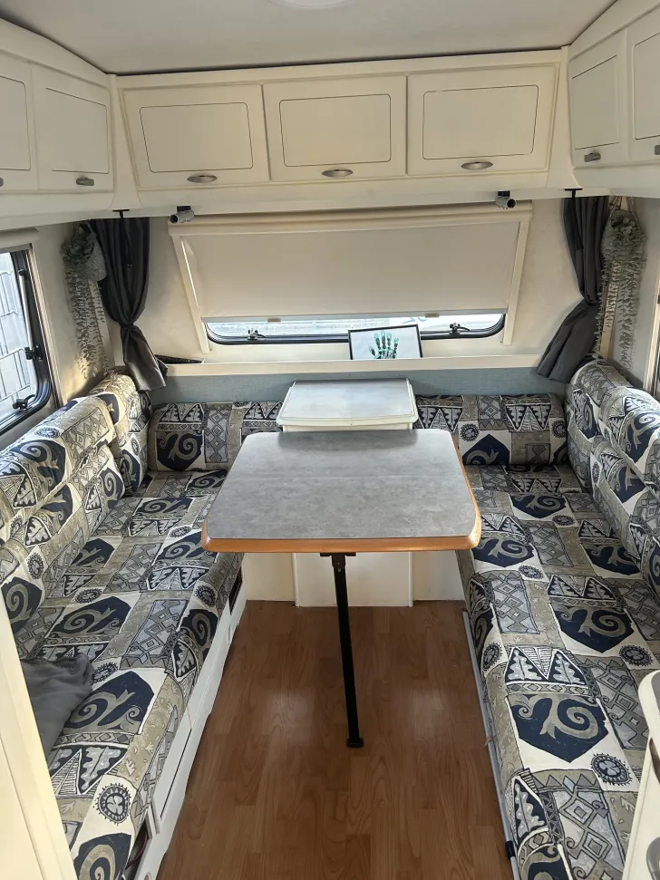 Fahrzeugbild Hymer Eriba Nova 392 A Modernisiert #4