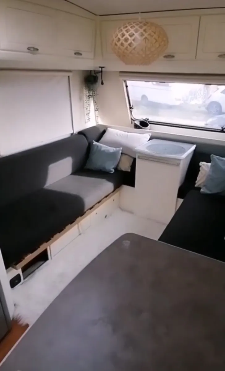 Fahrzeugbild Hymer Eriba Nova 392 A Modernisiert #11