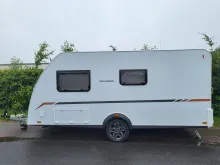 Fahrzeugbild Weinsberg CaraCito 450 FU NEUWERTIG/TÜV neu/1500 kg #1