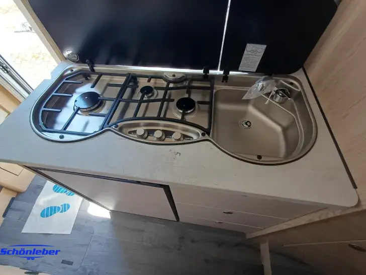Fahrzeugbild LMC Cruiser V 646 G #10