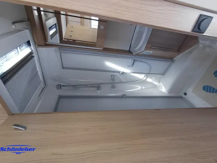 Fahrzeugbild LMC Cruiser V 646 G #15