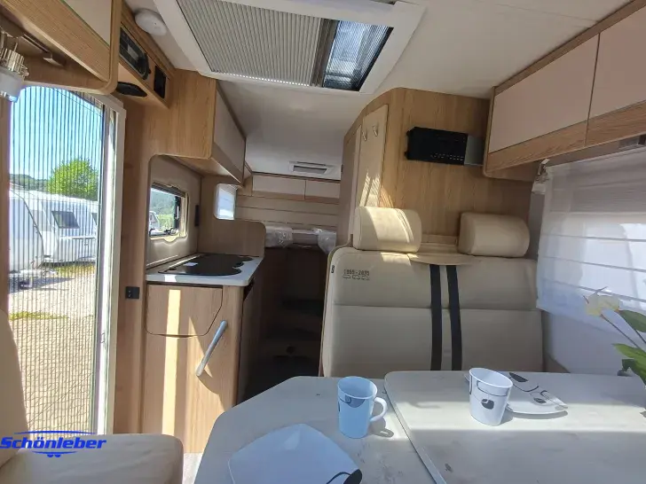 Fahrzeugbild LMC Cruiser V 646 G #17