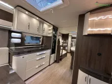 Fahrzeugbild Hobby Prestige 720 UKFe Abverkauf / 2500 kg #7