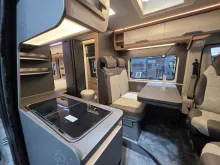 Fahrzeugbild Knaus BoxLife 600 MQ Platinum Selection Schwarz Metallic #8