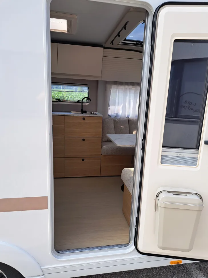 Fahrzeugbild Adria Adora 522 UP #8