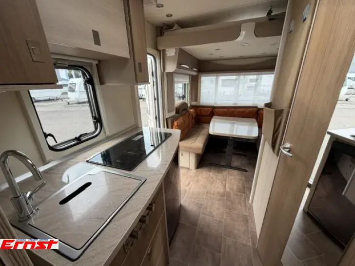 Fahrzeugbild Bürstner Averso Plus 510 TK #9