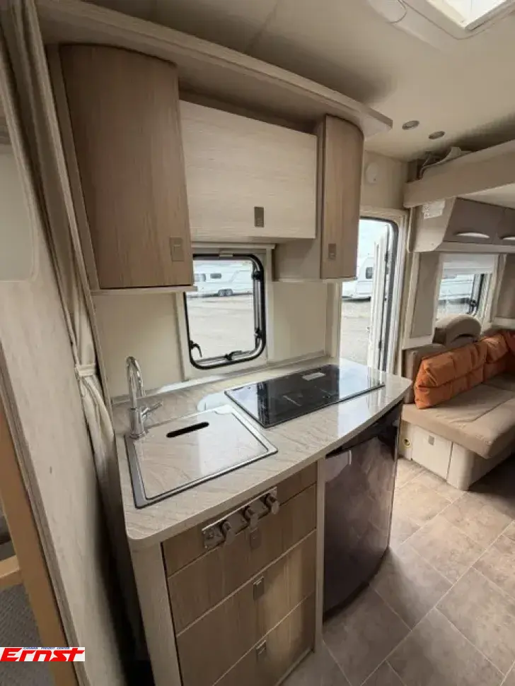 Fahrzeugbild Bürstner Averso Plus 510 TK #10