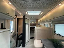 Fahrzeugbild Knaus Sky TI 700 MEG/Automatik/Einzelbetten/Garage #11