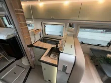 Fahrzeugbild Knaus Sky TI 700 MEG/Automatik/Einzelbetten/Garage #13