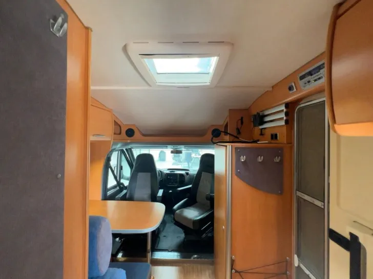 Fahrzeugbild Hymer Van 522 / Festbett / Garage / Klima #8