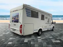 Fahrzeugbild Carado T 448 / 1.HAND / Queensbett / Garage / Klima #4