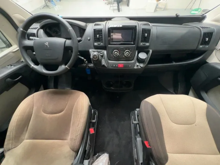 Fahrzeugbild Bravia Mobil Swan 636/1.Hand/Einzelbetten/Klima/Solar/Markise #8
