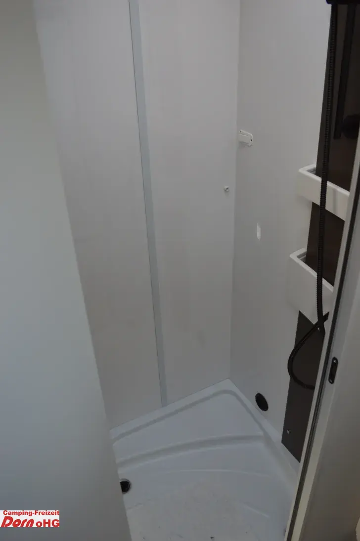 Fahrzeugbild Bürstner B66 690 TD All-In-Ausstattung #33
