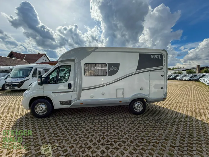 Fahrzeugbild Ilusion 590L*Stockbett*Solar*RFK*Markise #9