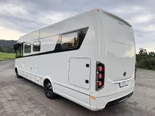 Fahrzeugbild Niesmann + Bischoff Arto 77 E 4,8 to, Hubstützen, Lithium-B. #3
