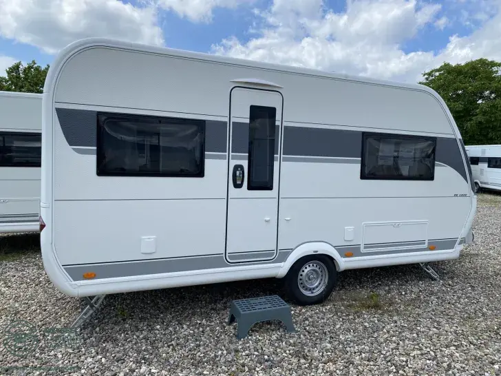 Fahrzeugbild Hobby De Luxe 460 UFe #4