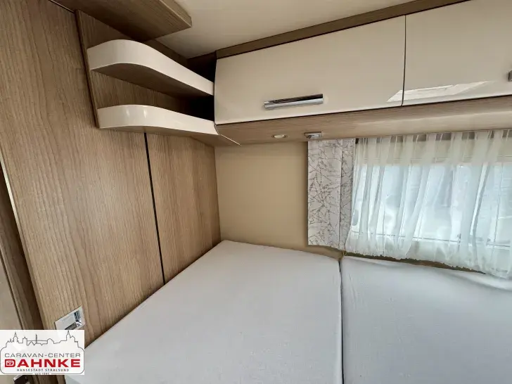 Fahrzeugbild Carthago C2-tourer I 145 RB-LE comfort 4.2t keine Vermietung SAT/TV/Solar #14