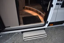 Fahrzeugbild Carado CV 640 Längsbetten, Markise, Alu #6