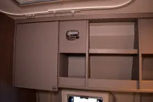 Fahrzeugbild Carado CV 640 Längsbetten, Markise, Alu #26