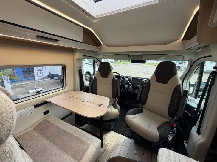 Fahrzeugbild Forster VAN 636 EB Vantasy Vibe 2.0 SONDERMODELL #21