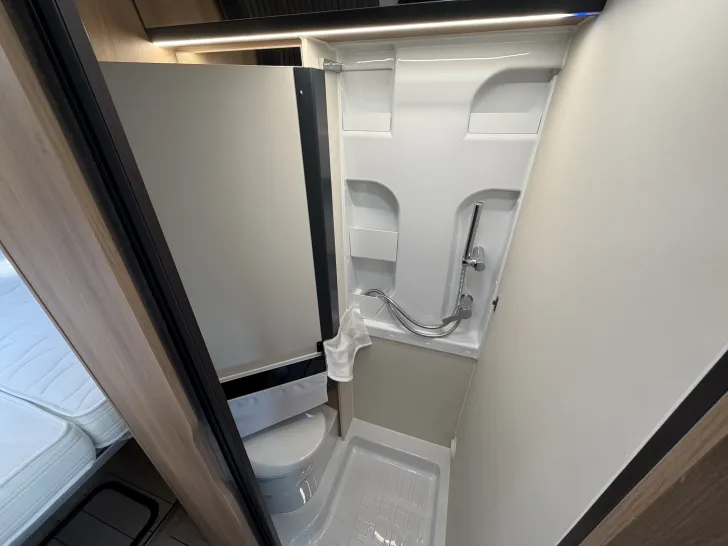 Fahrzeugbild Forster VAN 636 EB Vantasy Vibe 2.0 SONDERMODELL #32