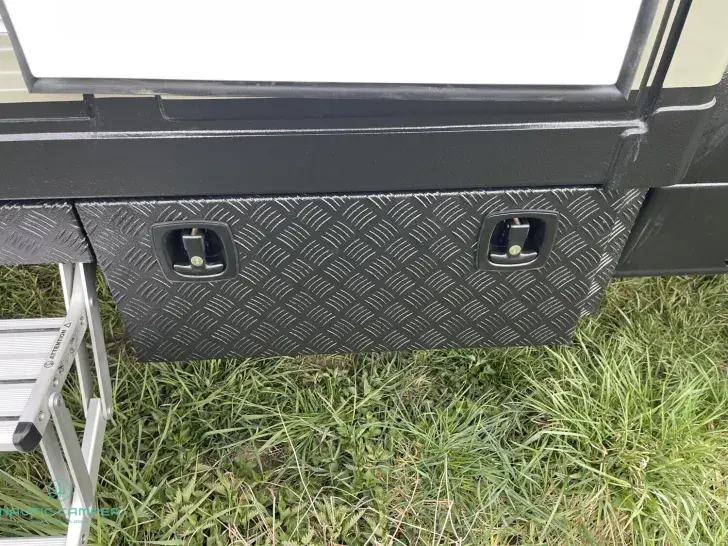 Fahrzeugbild Rhön Camp Rebel 4x4 frei konfigurierbar #9