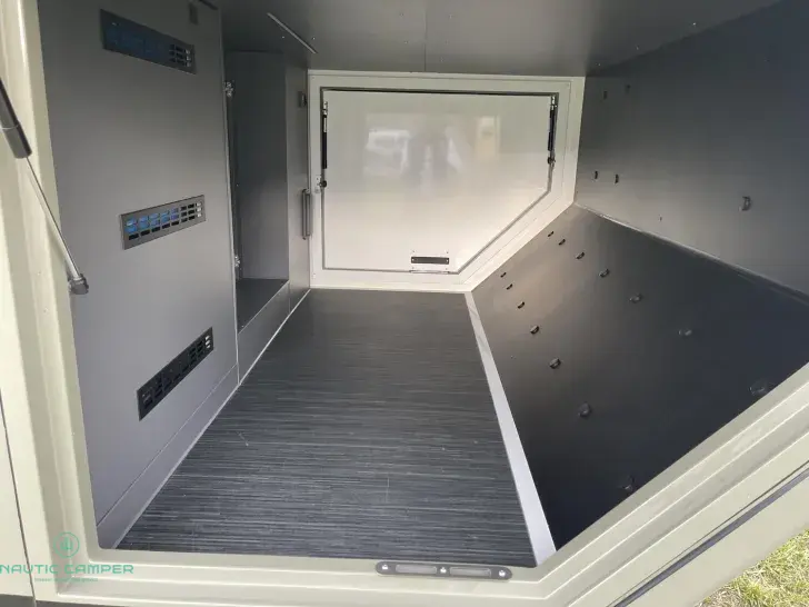 Fahrzeugbild Rhön Camp Rebel 4x4 frei konfigurierbar #15