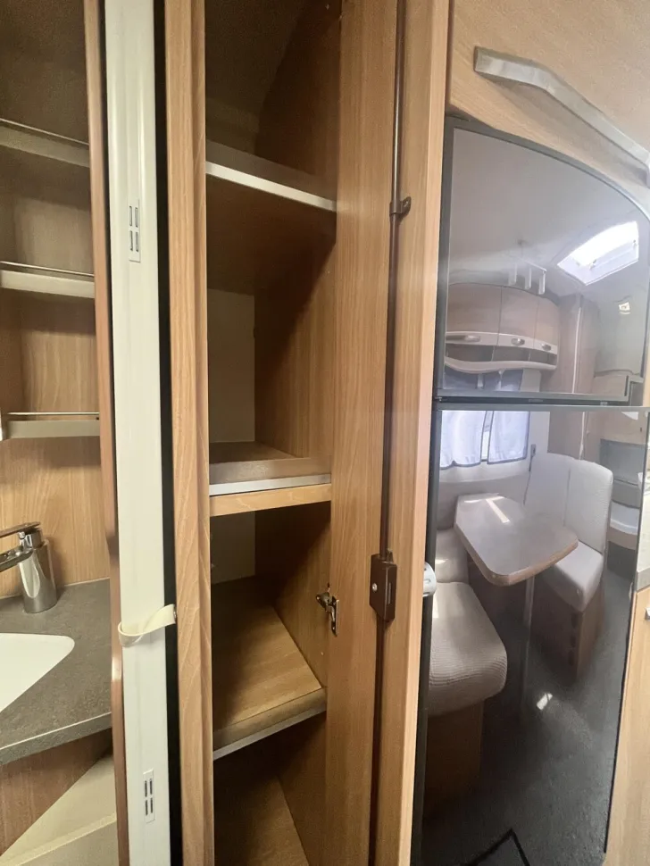 Fahrzeugbild Knaus Südwind 580 FSK #12