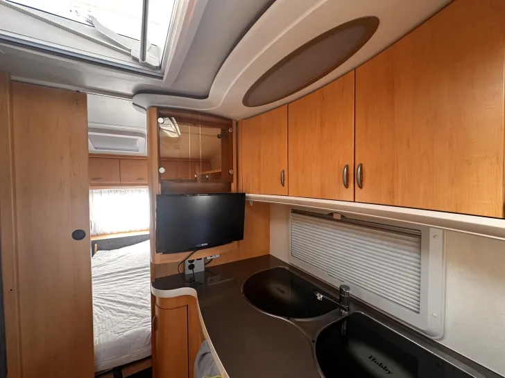 Fahrzeugbild Hobby De Luxe 540 #5