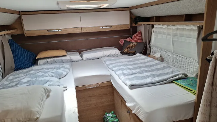 Fahrzeugbild LMC Cruiser T 732 G SAT TV SOLAR HUBSTÜTZEN #19