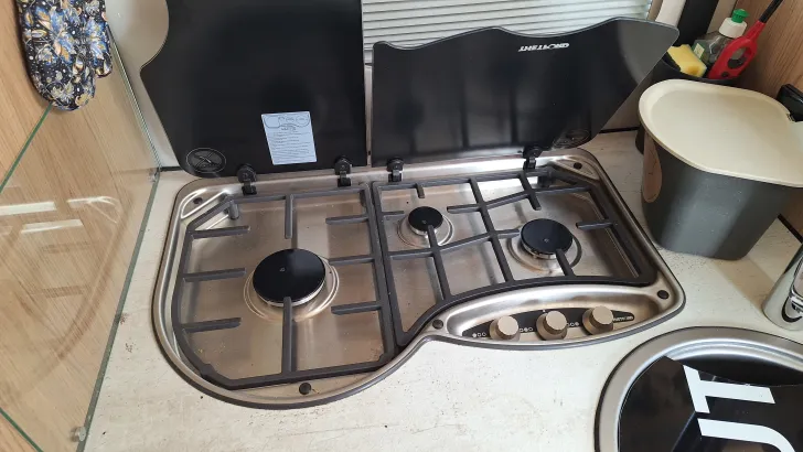 Fahrzeugbild LMC Cruiser T 732 G SAT TV SOLAR HUBSTÜTZEN #23