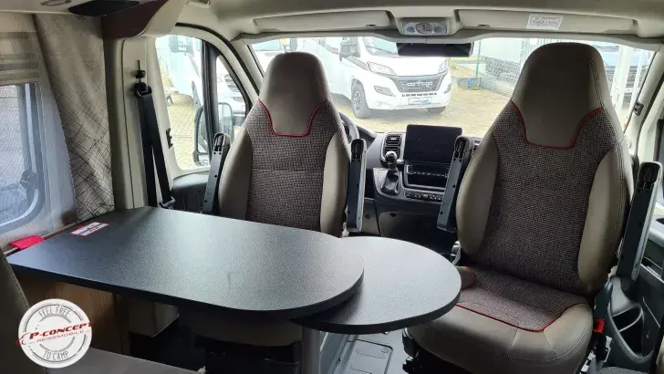 Fahrzeugbild Malibu Van Compact 540 DB *junger Gebrauchtwagen* #4